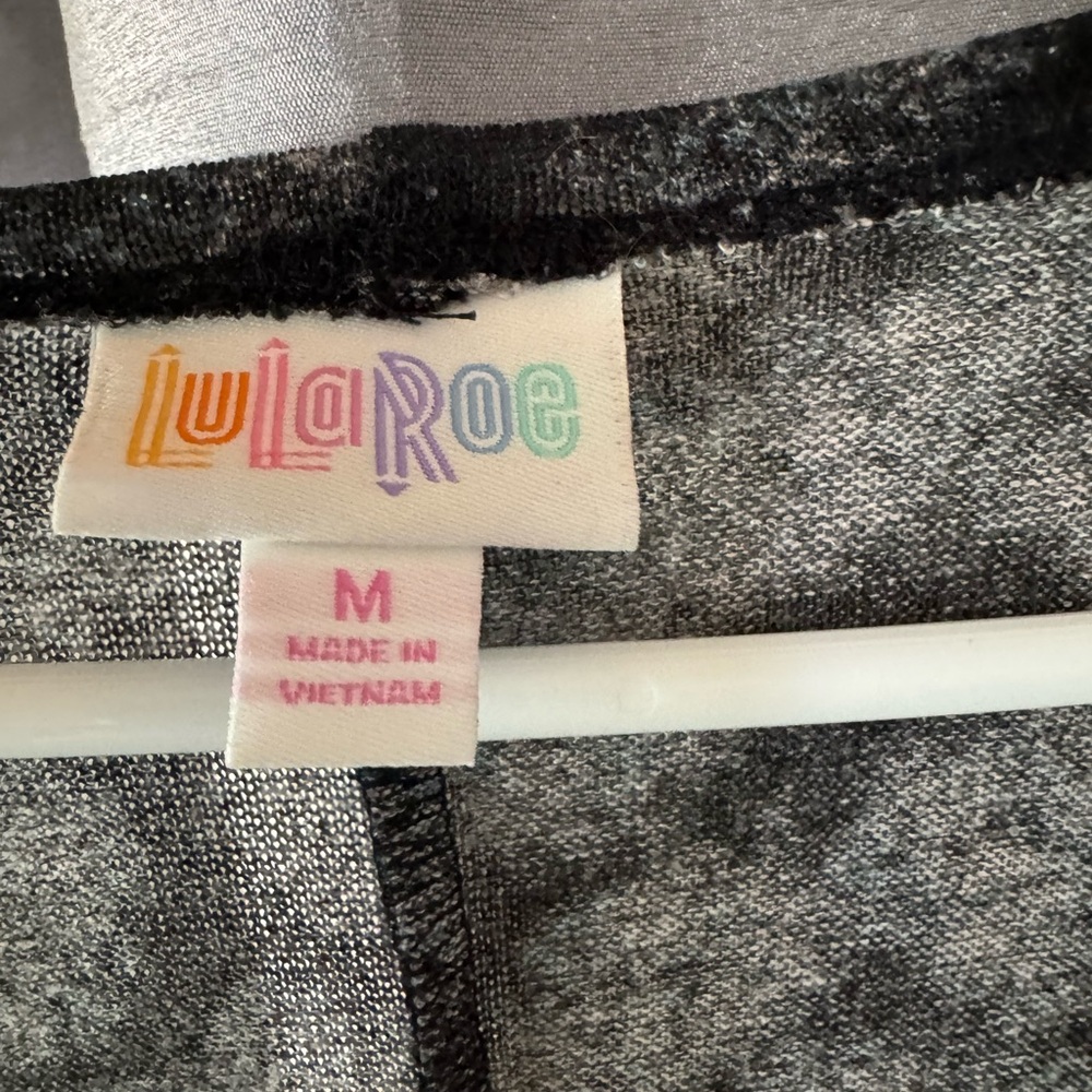 LuLaRoe Black Lindsay kimono